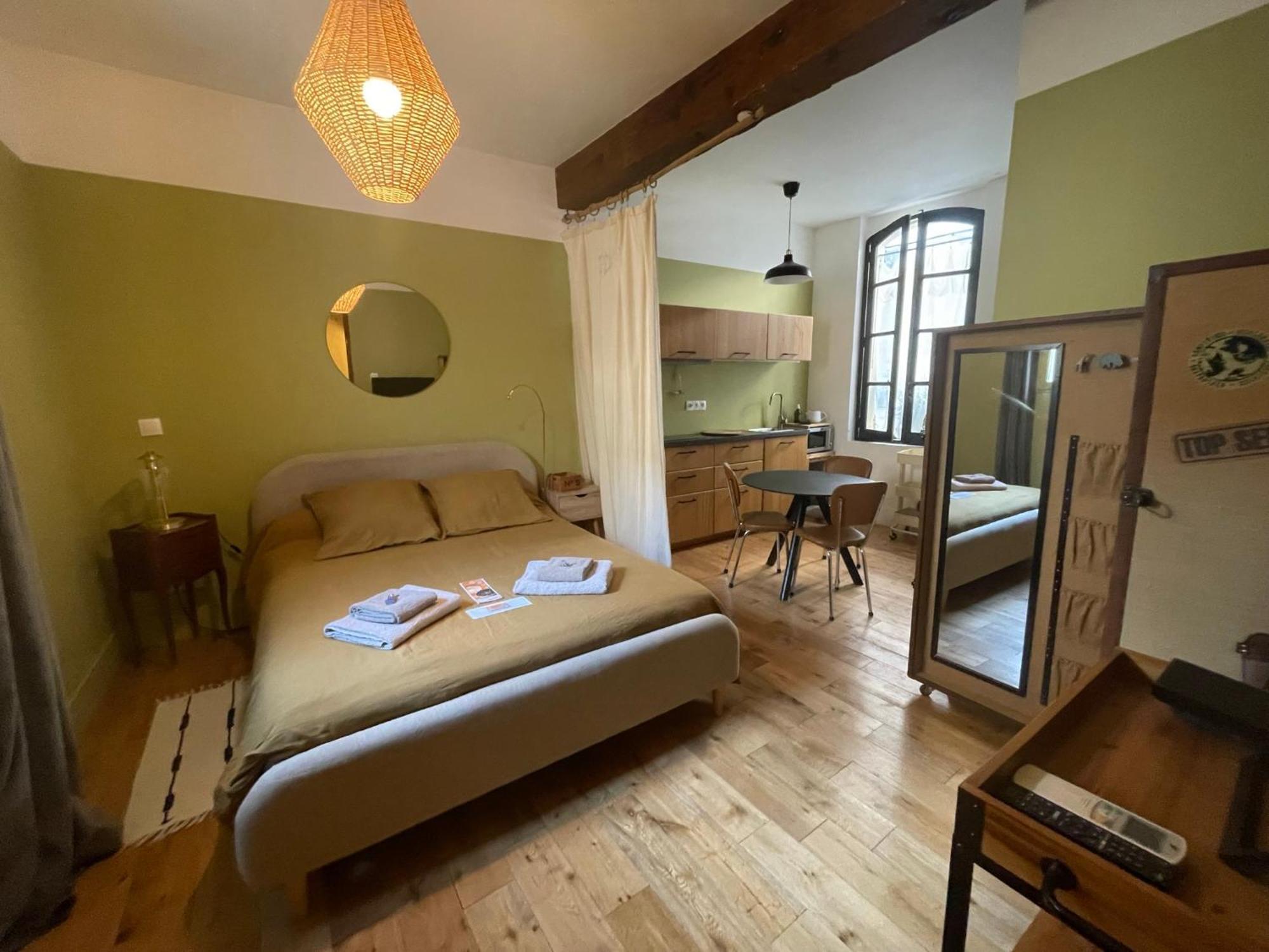 Studio De Charme A La Roquette Arles Exteriér fotografie